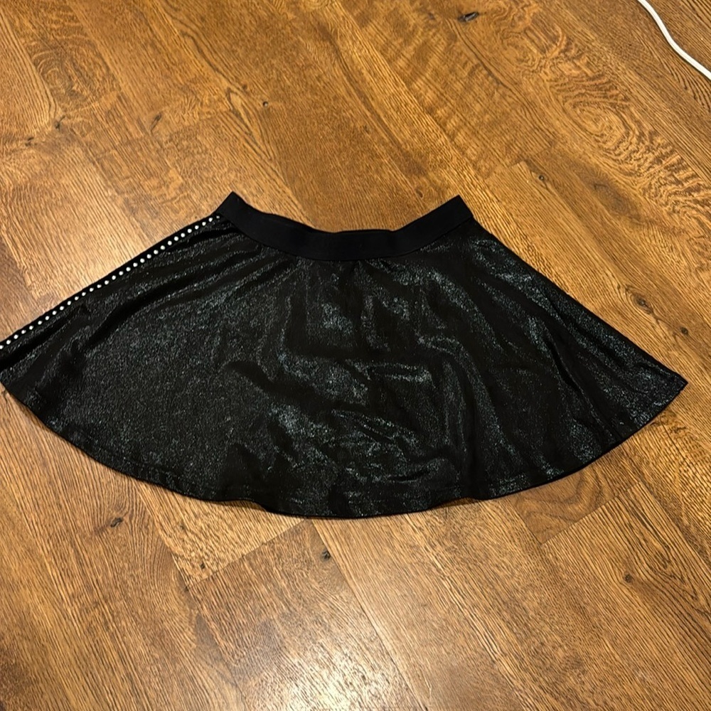 NWT MIA Girls Skirt Black and Silver Size Large
